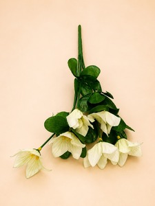 Présentoir floral haut de gamme au design élégant - Product Image 2