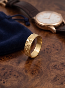 DIVYORO สายรัดข้อมือลายตารางหมากรุกชุบทอง 22k สำหรับผู้ชายแบบคลาสสิก - Product Image 2