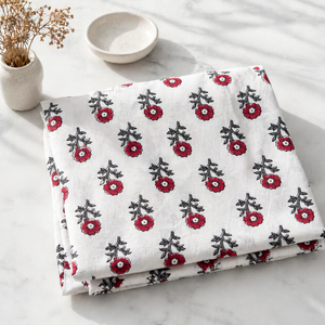 Tela de Algodón Estampada con Diseño Floral Rojo Premium sobre Base Blanca para Ropa Étnica y Prendas de Boutique para Mujer - Product Image 4