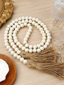 Guirlande artisanale en bois naturel, accent bohème pour étagère, cheminée, table, toile de fond de mariage, décoration intérieure. - Product Image 1