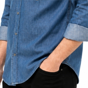 Chemise en jean pour homme, premium, douce, durable, classique, élégante, confortable, respirante, avec poche poitrine, design pratique - Product Image 6