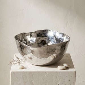 Tazón de Metal Orgánico Forjado a Mano, Tazón Grande Decorativo de Aluminio de Forma Libre para Ensaladas, para Decoración Moderna del Hogar al Mejor Precio - Product Image 4