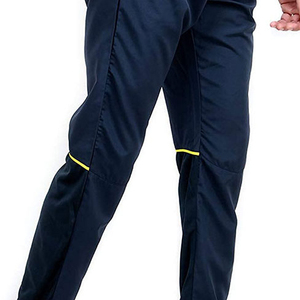 Pantalon de survêtement homme sur mesure, coupe ample et décontractée, grande taille, uni, coupe droite, taille élastique, devant plat, en tissu peigné moyen - Product Image 6