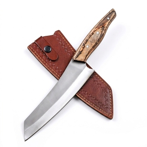 Couteau de Chef Professionnel en Gros - Hachoir Artisanal à Lame en Acier Inoxydable à Haute Teneur en Carbone avec Manche Ergonomique et Étui - Product Image 1
