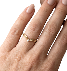 Bague de fiançailles en or massif 10K 14K avec double bande incurvée en chevron, diamant de laboratoire rond certifié IGI, pavé de diamants, cadeau d'anniversaire - Product Image 6