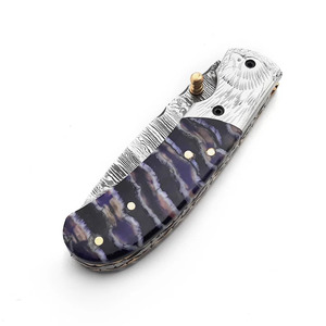 Couteau pliant en acier Damas avec manche en résine violette, couteau de poche pour la chasse, le camping et les activités de plein air, fabriqué en usine - Product Image 5