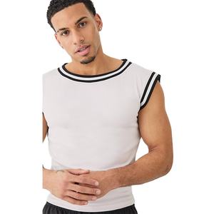 Nueva Camiseta Deportiva de Cuello Redondo para Hombre, Diseño Deportivo, Ajustada, Lisa, de Alta Calidad, 100% Poliéster, Venta al Por Mayor - Product Image 6