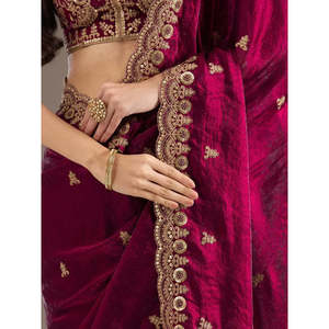 Vestido de Novia, Saree de Seda Bordado con Zari Color Granate, Elegante para Fiestas, con Blusa - Product Image 2