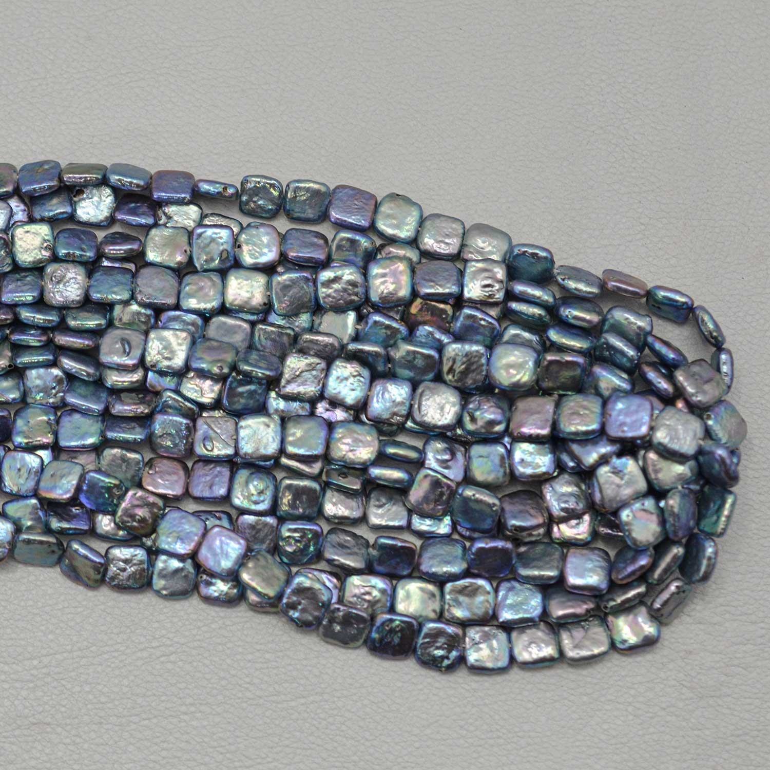 สีเขียว