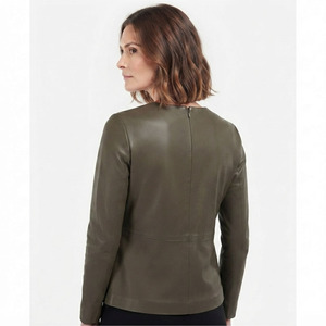 Camiseta de Cuero Genuino para Mujer, Formal, Premium, de Manga Larga, Cuello Redondo, con Logotipo Personalizado, Color Sólido - Product Image 2
