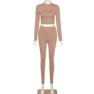 Logo personnalisé design legging de yoga soulever les fesses haut court à manches longues ensemble de fitness yoga vêtements de sport sans couture dames 2 pièces ensemble femmes - Product Image 1