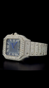 Reloj de acero inoxidable con esfera azul única, incrustado con moissanita de 28.5 quilates, completamente cubierto de moissanita, movimiento de cuarzo. - Product Image 3