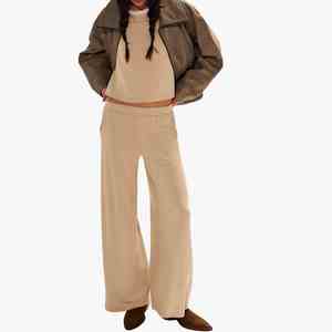 Ensemble 2 pièces élégant pour femme en maille beige, haut à manches longues et pantalon large, coupe décontractée, idéal printemps-été, collection jersey – Grande Vente - Product Image 1