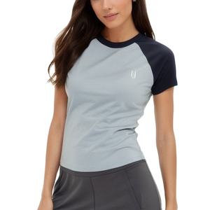 Camisetas raglán transpirables de estilo béisbol de producción OEM para mujer, camisetas de manga raglán en contraste para mujer, camiseta informal de algodón - Product Image 2