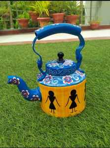 กาน้ำชาตกแต่งทำมือรักษ์โลกขายดีอันดับต้นๆ ดีไซน์ลายดอกไม้สีสันสดใส ลวดลายอินเดียดั้งเดิม สำหรับเทศกาลดีวาลี - Product Image 3