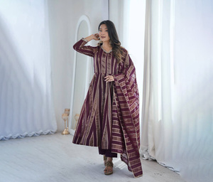 Vestido largo indio y pakistaní para mujer, conjunto Dupatta, costura completa, Georgette, estampado Digital, bordado para bodas, trajes informales - Product Image 1