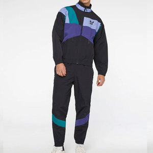 ชุดเสื้อกันลมสไตล์เฉพาะตัวสีพื้น ผลิตในปากีสถาน - Product Image 1
