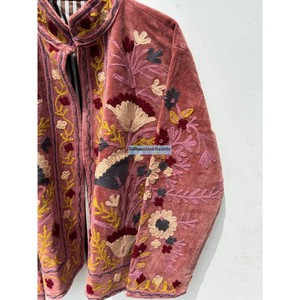Blouson en velours brodé pour femme, col mandarin, manches longues, broderie florale à la main, manteau d'automne - Product Image 4