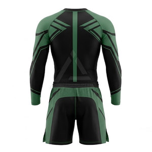 Conjunto moderno de rashguard y pantalones cortos de MMA con pantalones cortos a juego y top de compresión, cómodo para artes marciales y entrenamiento. - Product Image 2