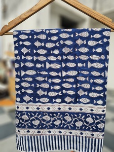 Paréo en coton imprimé à la main, motif floral bleu, léger et respirant, pour femme, toutes saisons, idéal comme cache-maillot de bain de plage - Product Image 6