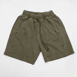 Pantalones Cortos Personalizados para Hombre con Lavado Ácido, Diseño Vintage, Algodón Pesado, Estampado Puff, Estilos Desgastados con Pedrería, Pantalones Cortos de Forro Polar - Product Image 3