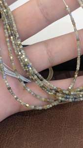 Perles cubiques facettées en diamant naturel multicolore de qualité AAA, 1,5–2,6 mm, brin de diamants de 14 pouces, fabrication de bijoux, vente en gros - Product Image 4