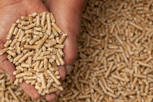 Nuevos pellets de madera de abeto y pino 100% de 6 mm, los más vendidos de 2026, 4950 Kcal/kg, pellets de clase ENplus A1 para estufas de calefacción - Product Image 5