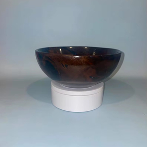 Hermosos tazones de madera y resina, hechos con madera natural y resina de primera calidad, perfectos para servir. - Product Image 1