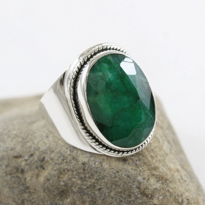 <b>Emerald</b> Gemstone <b>Ring</b> Handmade Green Stone Jewelry Boho Statement Unisex <b>Ring</b> - Product Image 3
