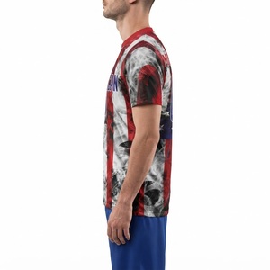 Tenue de football personnalisée Patriot : Ensemble maillot et short de football imprimé par sublimation, respirant, pour équipes, clubs et matchs de ligue - Product Image 3