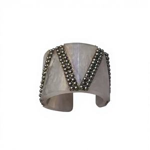 Pulsera de Resina Impermeable Ecológica Ligera Ajustable de Color Personalizado al por Mayor para Mujer con Diseño de Caparazón de Tortuga - Product Image 2