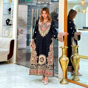 Nouvelle collection de robes de mariée, kaftans et pantalons pour les festivals, disponibles à prix abordable - Product Image 1