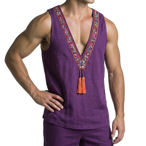 Débardeur Homme Personnalisé à Prix de Gros, Col en V Profond, Bordure Brodé, Style Bohème à Pompons, Tendance Été - Product Image 2