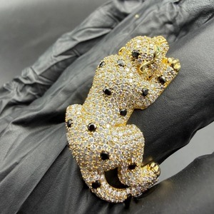 Bague Hip Hop Panthère en Argent Sterling 925 Plaqué Or Jaune avec Moissanite Léopard, Bijou Bling Bling pour Homme - Product Image 1