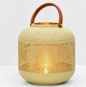 Modern High Quality Perforated Garden Hanging Vessel Metal <b>Candle</b> Holder <b>Lantern</b> Home and <b>Outdoor</b> Decorative Metal Mini <b>Lanterns</b> - Product Image 2