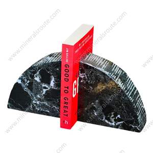 Porte-livres demi-cercle en marbre noir zèbre, design gravé, élégant support de livres, marbre naturel, cadeau d'anniversaire/mariage - Product Image 2