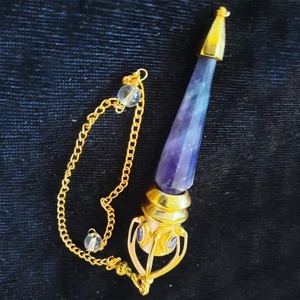 Péndulo Isis de Cuatro Direcciones, Anillo de Latón y Cobre Dorado, Péndulo de Sanación Reiki de la India - Product Image 5