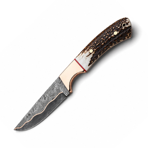 Cuchillo vaquero Skinner de acero damasco y cobre con funda de cuero y mango de cuerno de ciervo, regalo para él, regalos de boda, regalo para hombre - Product Image 1