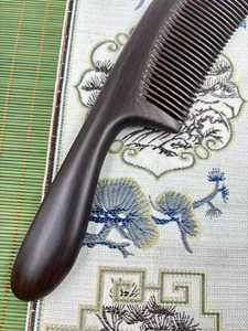 Peine de madera de último diseño para cabello largo, duradero, de forma redonda natural, para damas elegantes, artesanía natural. - Product Image 6