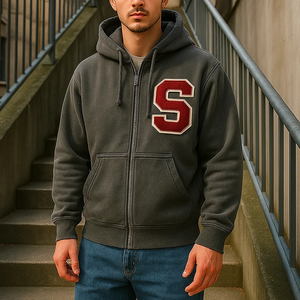 Veste en jean à capuche pour homme avec patch brodé tête de mort et os croisés au dos, style punk streetwear - Product Image 6