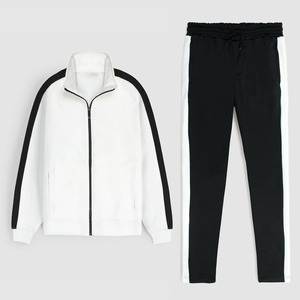 Ensemble de survêtement sportif pour homme, vêtements de sport confortables pour la course à pied, l'entraînement en salle de sport et les tenues décontractées quotidiennes - Product Image 1