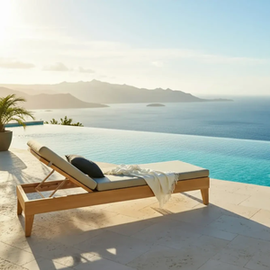 Fauteuil inclinable en teck haut de gamme Skye pour les espaces extérieurs des villas et des hôtels - Product Image 1