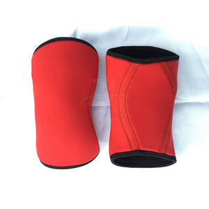 Rodillera con MOQ bajo que ofrece compresión y comodidad, y se ajusta fácilmente bajo la ropa para uso diario. - Product Image 2