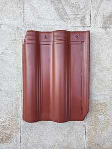 Tuile de toit en argile romaine ondulée rouge traditionnelle 100 cm, imperméable, pour usage extérieur - Product Image 2
