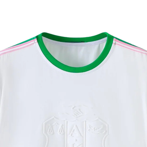 Camiseta AKA Premium con Relieve, Color Blanco, Cuello Redondo, Manga Corta, Ligera, Estilo Griego, para Mujer - Product Image 3