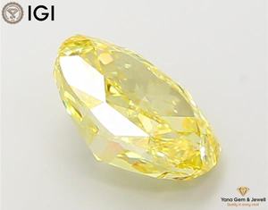 Diamant de laboratoire CVD de forme ovale, couleur jaune vif fantaisie, clarté VS1, 4,00 carats, avec certificat IGI, pour une demande en mariage spéciale - Product Image 3