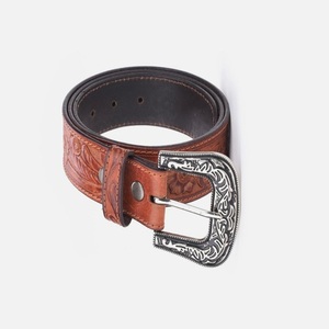 Ceinture en cuir véritable de vachette, style western, unisexe, élégante, avec motifs floraux gravés à la main et boucle en laiton design. - Product Image 1