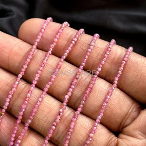 Cuentas redondas microfacetadas de rubí rojo natural de 2 mm, cuentas de piedras preciosas sueltas con corte de diamante, cuentas de rubí para la fabricación de joyas, venta al por mayor. - Product Image 1