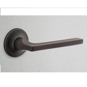 Poignée de tirage à levier pour porte d'armoire en acier inoxydable argenté, personnalisable pour la maison, avec barre de passage, quincaillerie de poignée de porte - Product Image 2