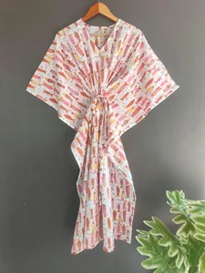 Vestido Largo Kaftan Bohemio con Estampado de Peces, Cuello en V, Corte Holgado para Mujer, Atuendo Maxi de Algodón para Vacaciones - Product Image 2
